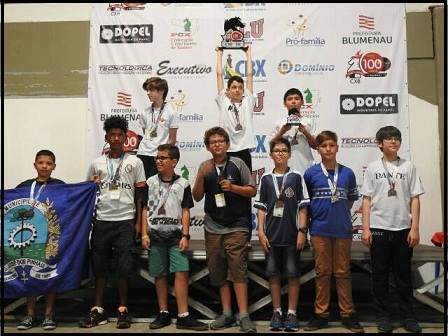 Colégio Marista Brasília apresenta campeão brasileiro de xadrez escolar –  União Marista do Brasil